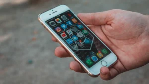 投稿についてもっと詳しく Descubra Como Tirar o Online do WhatsApp!